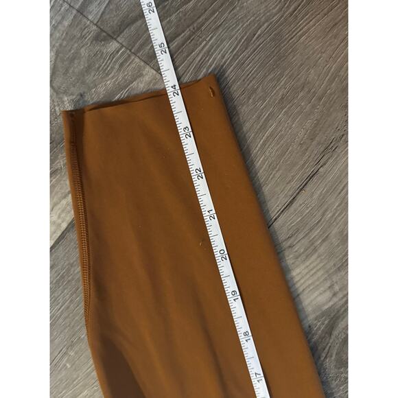 Lululemon Womens Base Pace High-Rise Tight 25” Copper Brown Size 4 EUC - Picture 3 of 9